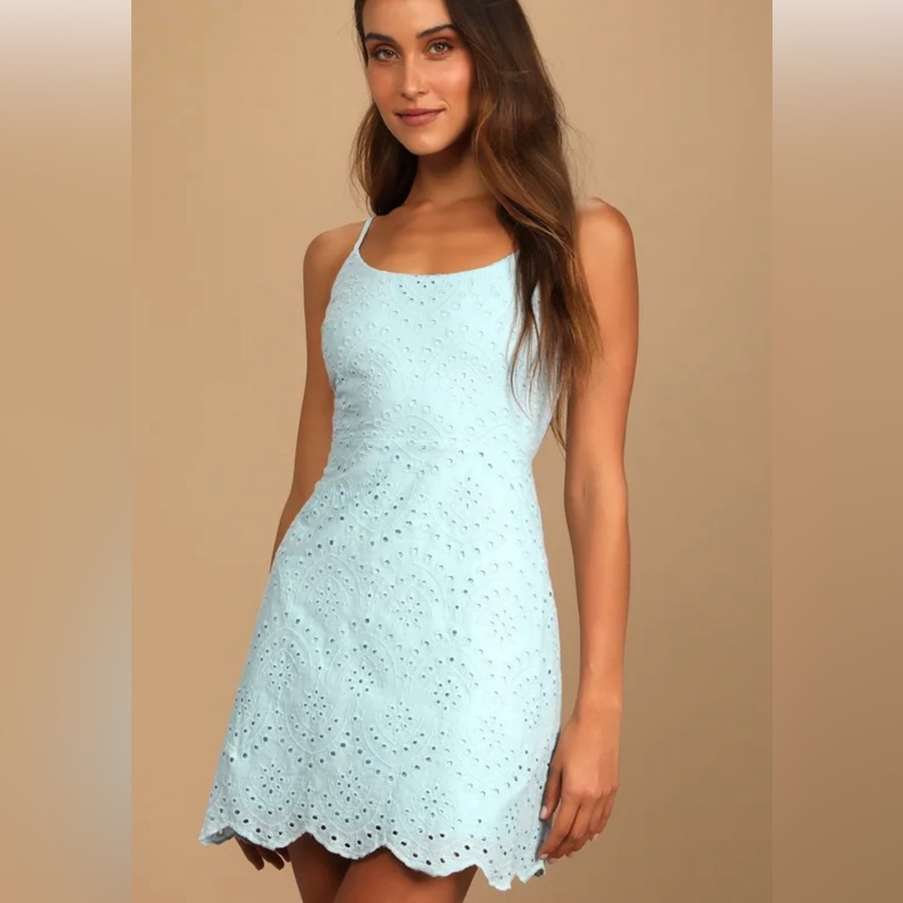 Lulu’s Modern Romantic Light Blue Eyelet Lace Mini Dress NWT- size Medium